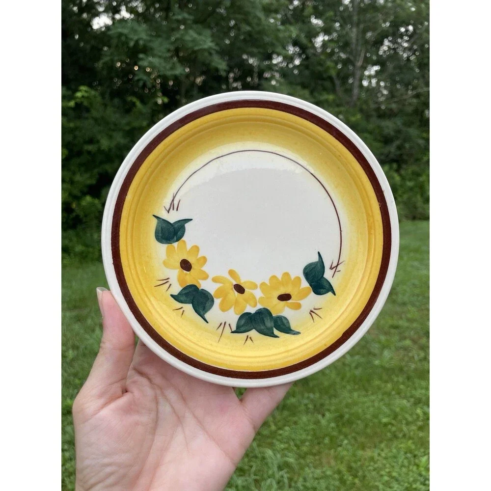 5 Vernon Kilns Brown Eyed Susan Bread Butter Plates 6.25